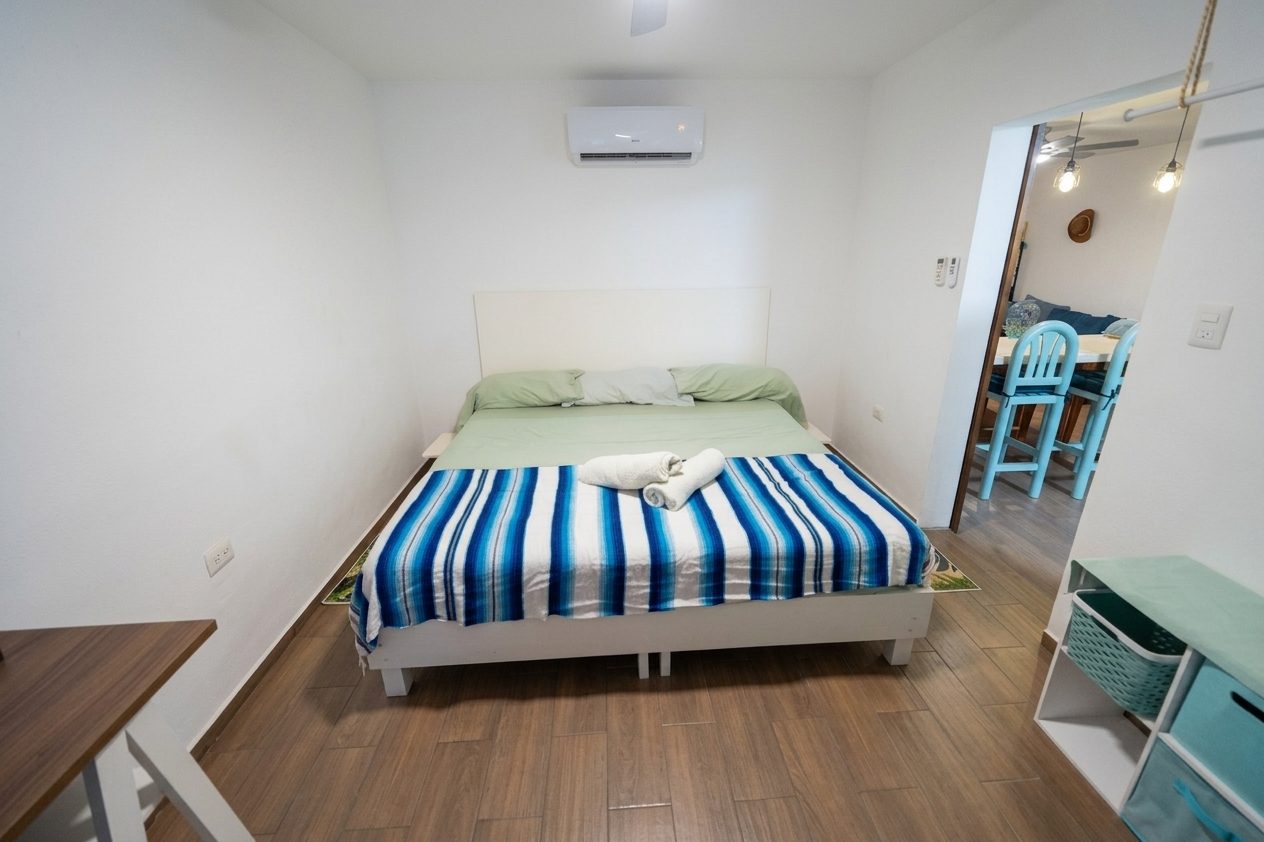 Apartment 1 bedroom with double bed and air conditioning